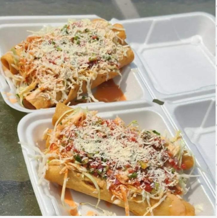 Tacos Fritos de Pollo
